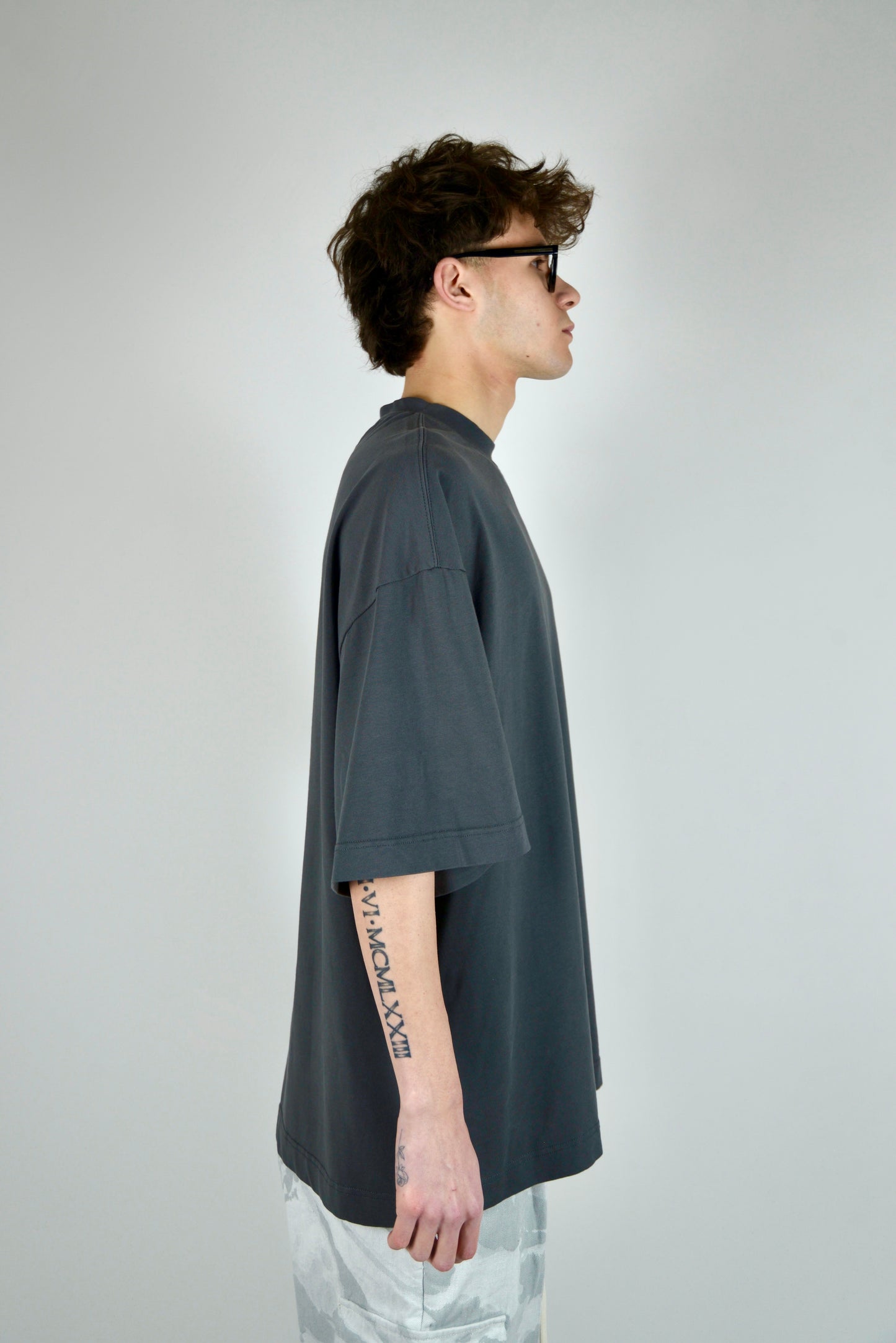 T-shirt Oversize Grigia