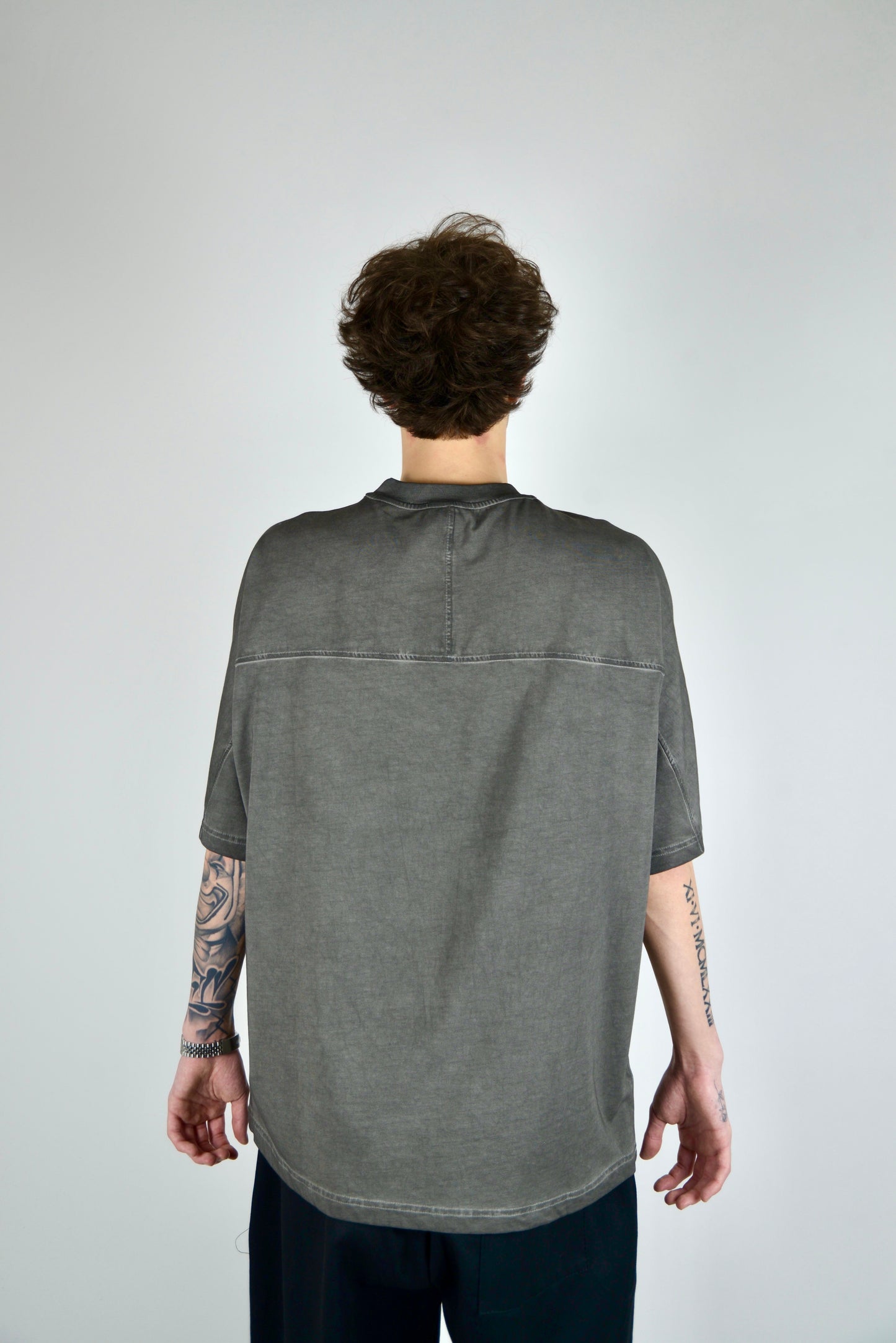 T-shirt Oversize Slavata Grigia