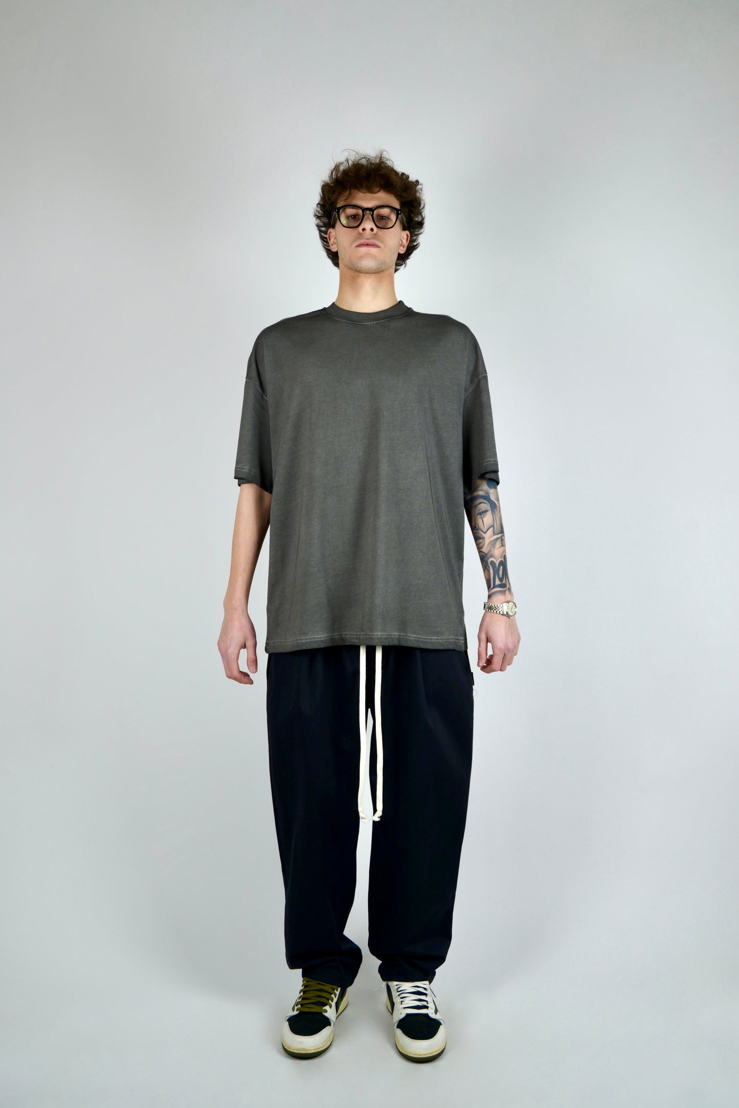 T-shirt Oversize Slavata Grigia