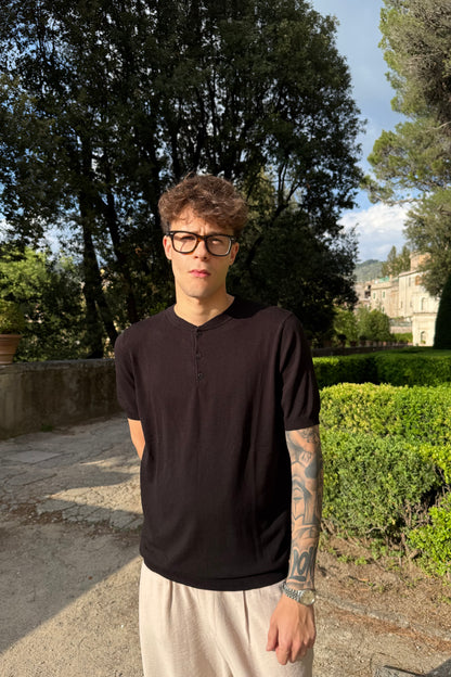 T-shirt Serafino Nera